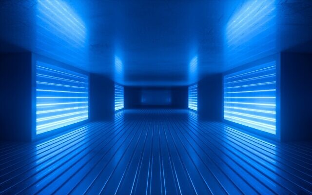 The image is ultraviolet light in NEWs of China QUEENDOM lighting Q&A.